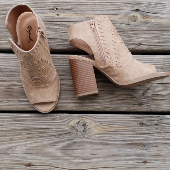 SEE NEW LISTING ✨ Peep Toe Bootie - TAN - Picture 7 of 7